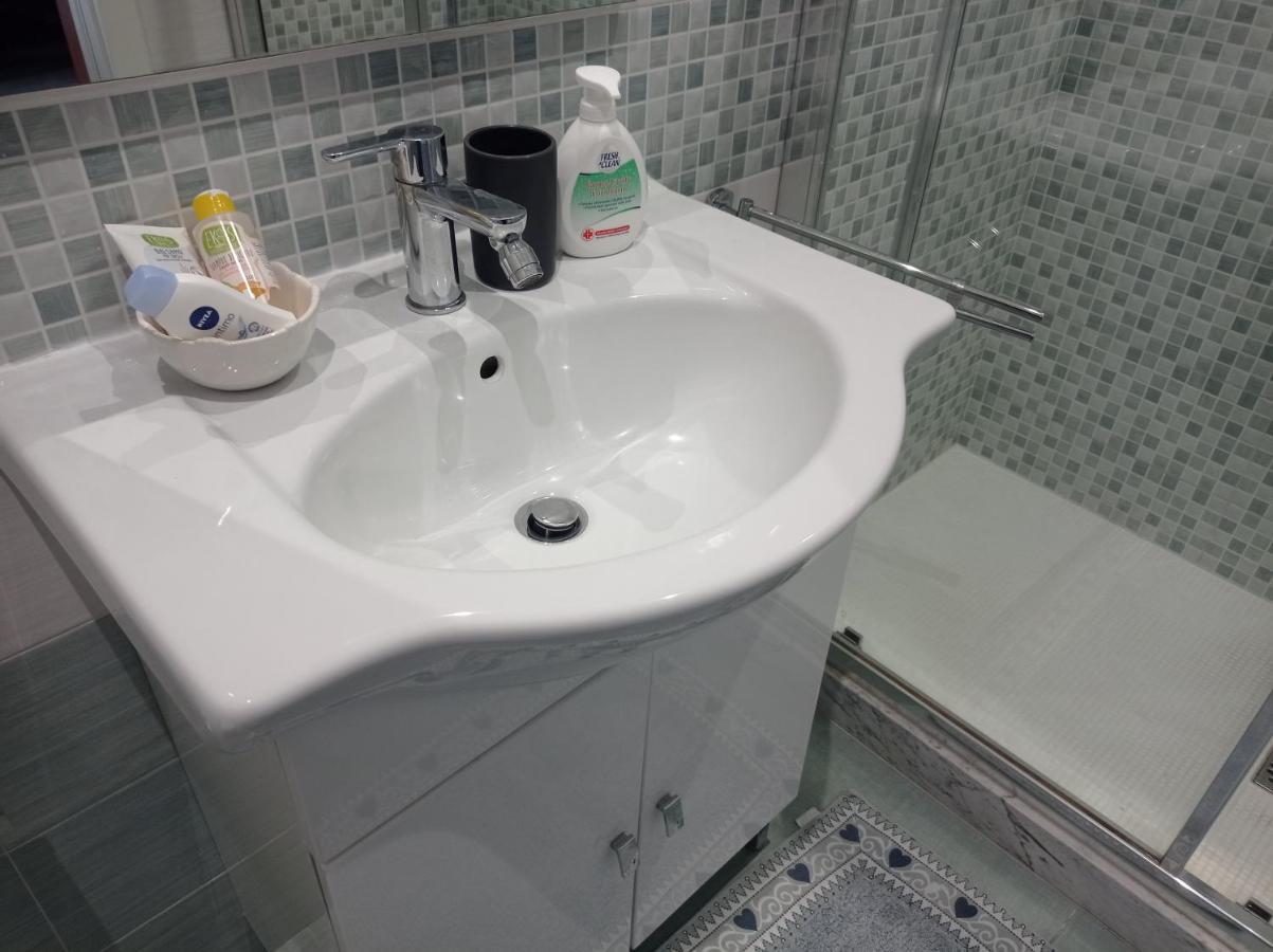 Appartamento Vistamare 20 Bari Exteriör bild